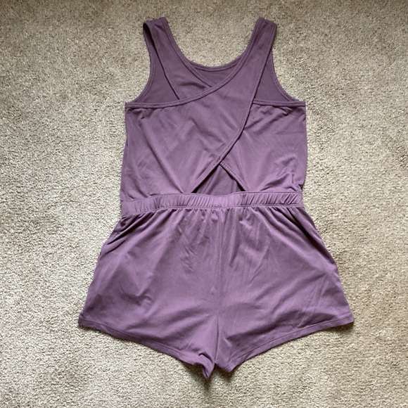 Girls Abercrombie romper - Picture 2 of 3